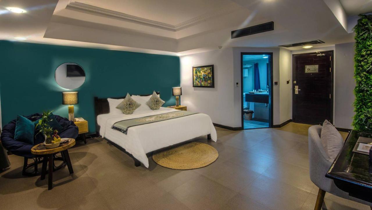 Junior Suite - Double Room with Balcony