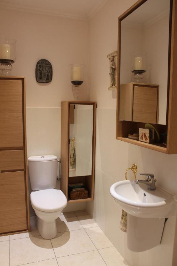 Chambre Double ou Lits Jumeaux Deluxe – Vue sur Jardin