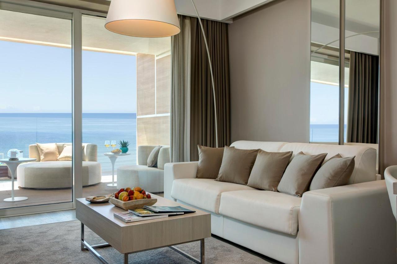 Suite with Sea View,999879120:JPEG