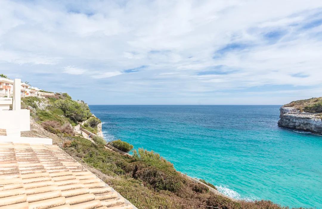 Blau Punta Reina-1