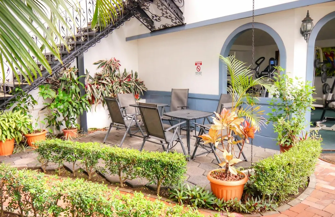 Hotel Santo Tomas-1