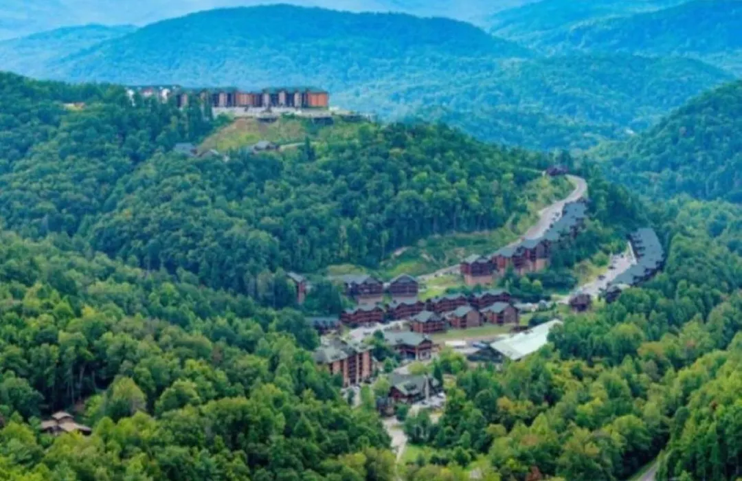 Westgate Smoky Mountain Resort & Water Park-1