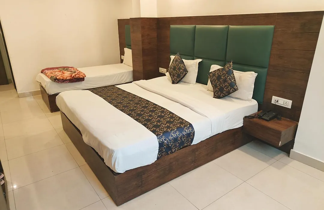 Hotel Marina Near Igi Airport Delhi-1
