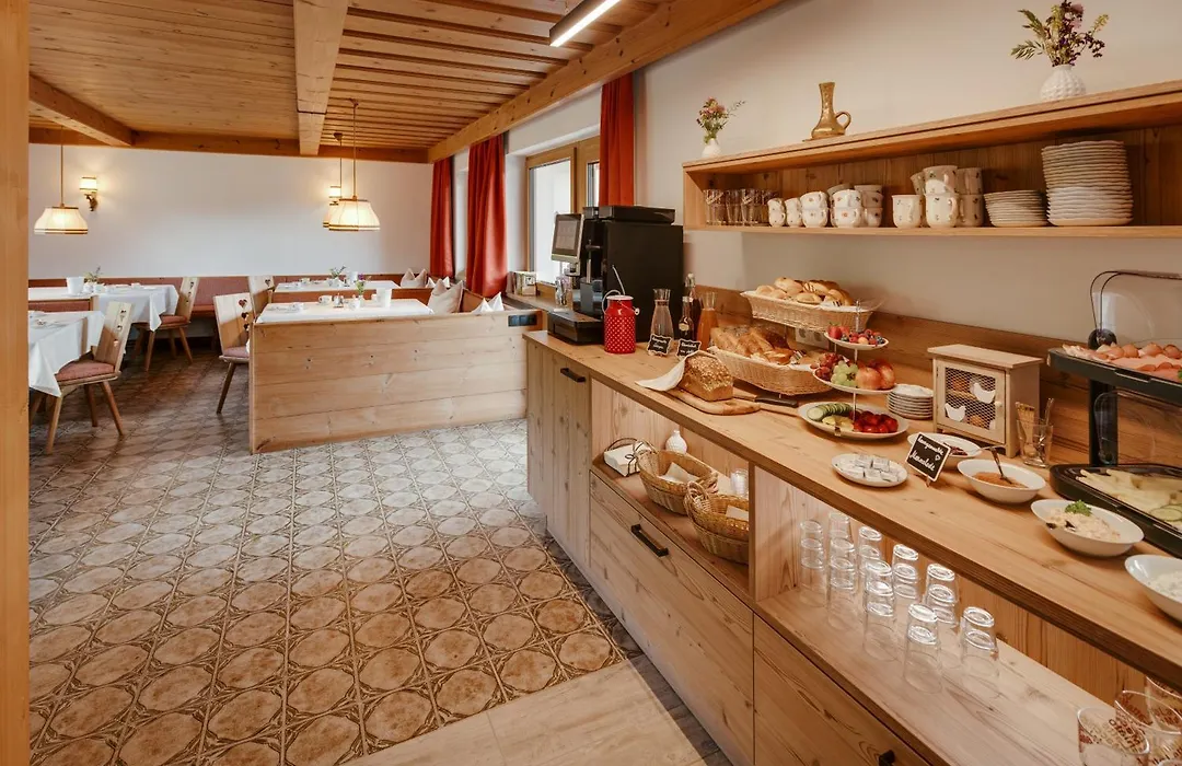 Edenhauserhof-1