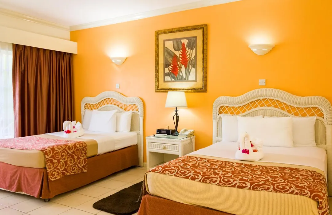 Bay Gardens Hotel-1