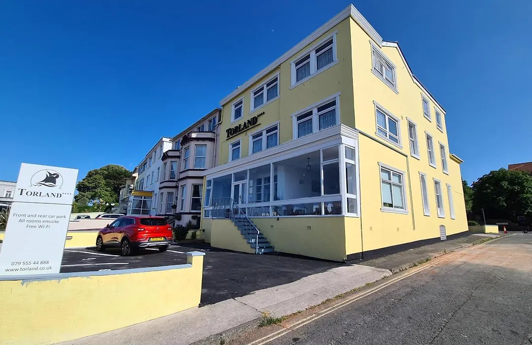The Torland Hotel - Paignton Seafront, Guaranteed Free Parking-1