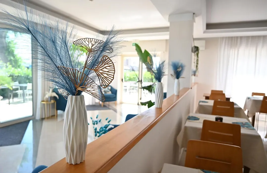 Hotel B&B Nizza Riccione-1