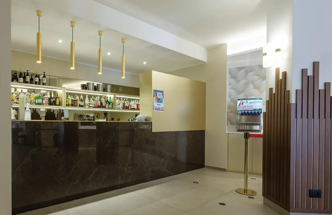 Hotel Leonardo Da Vinci-1
