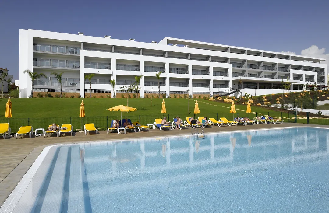 Pelican Alvor-1