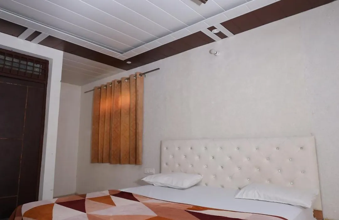 Hotel Nk Guesthouse-1