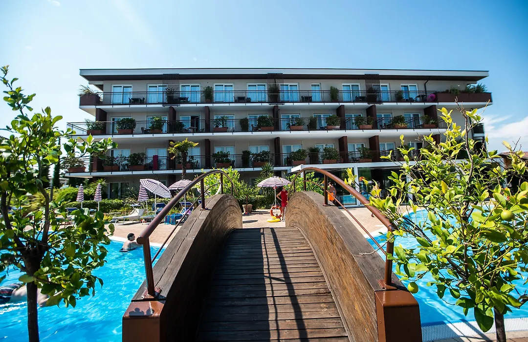 Hotel Bella Italia-1