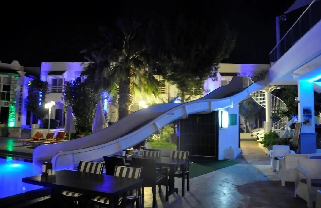Delfi Hotel Spa & Wellness Center-1