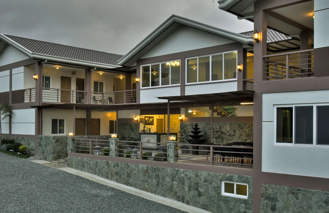 Hanan Hotel Tagaytay - Formerly Tagaytay Wingate Manor-1