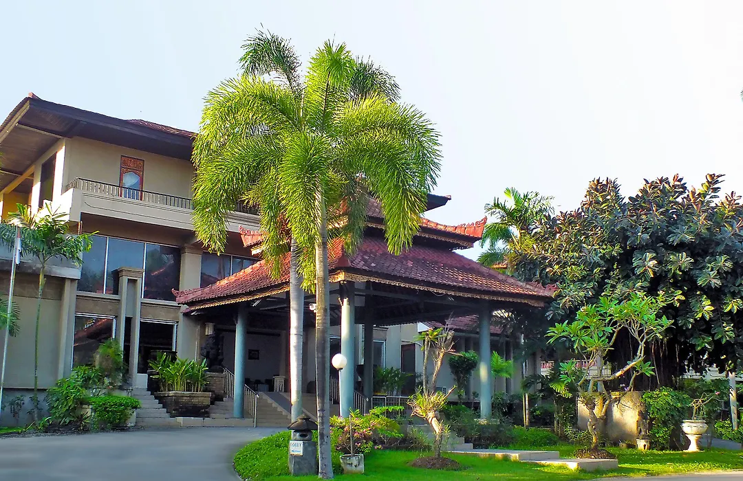 Palm Beach Hotel Bali-1