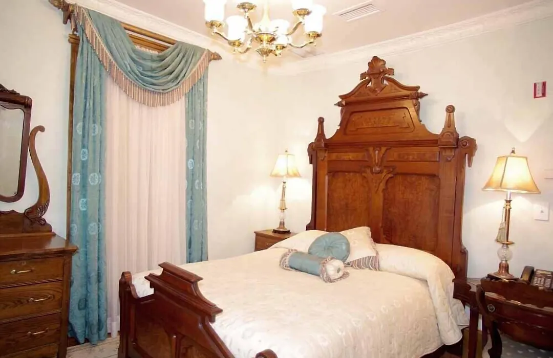 The Hotel Magnolia-1