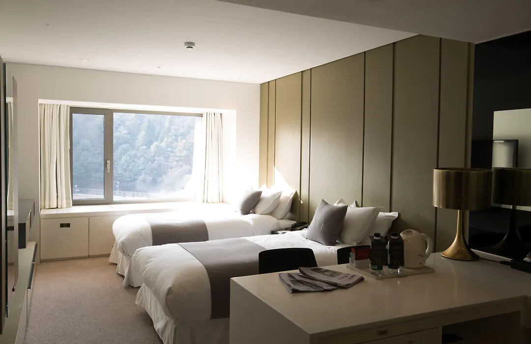 Grand Walkerhill Seoul-1
