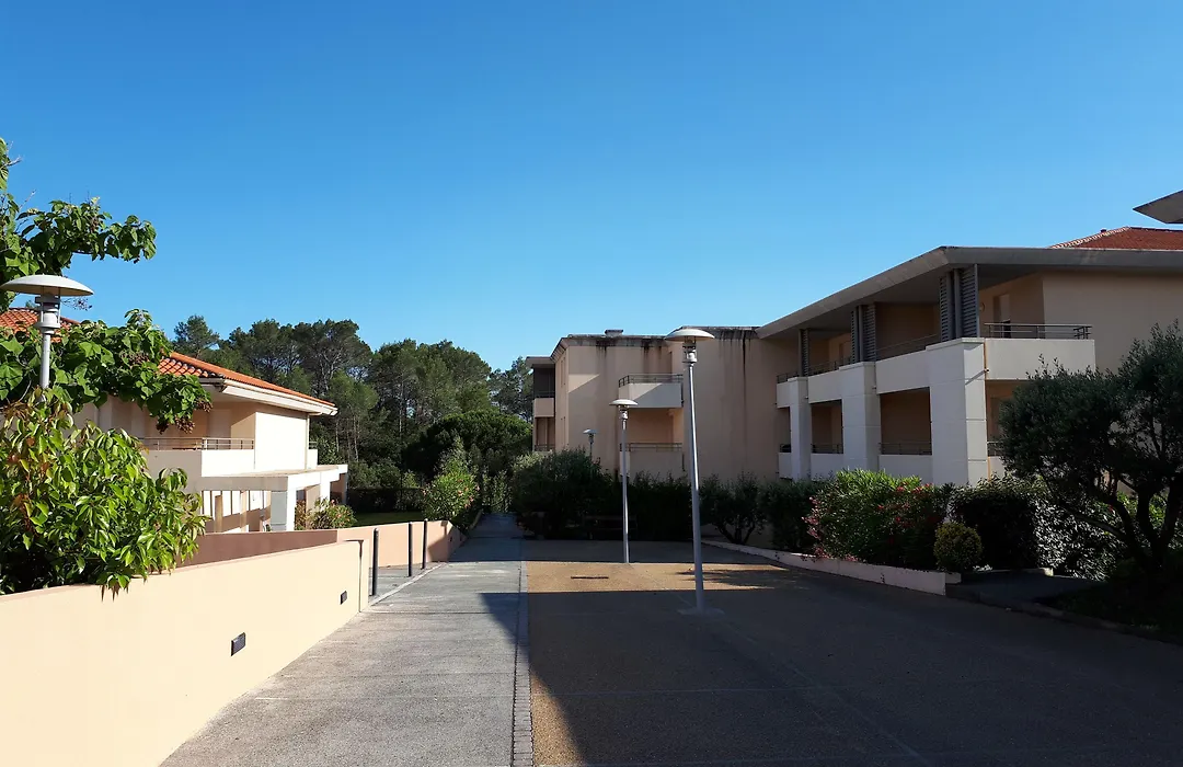 Les Parasols d'Argens-1