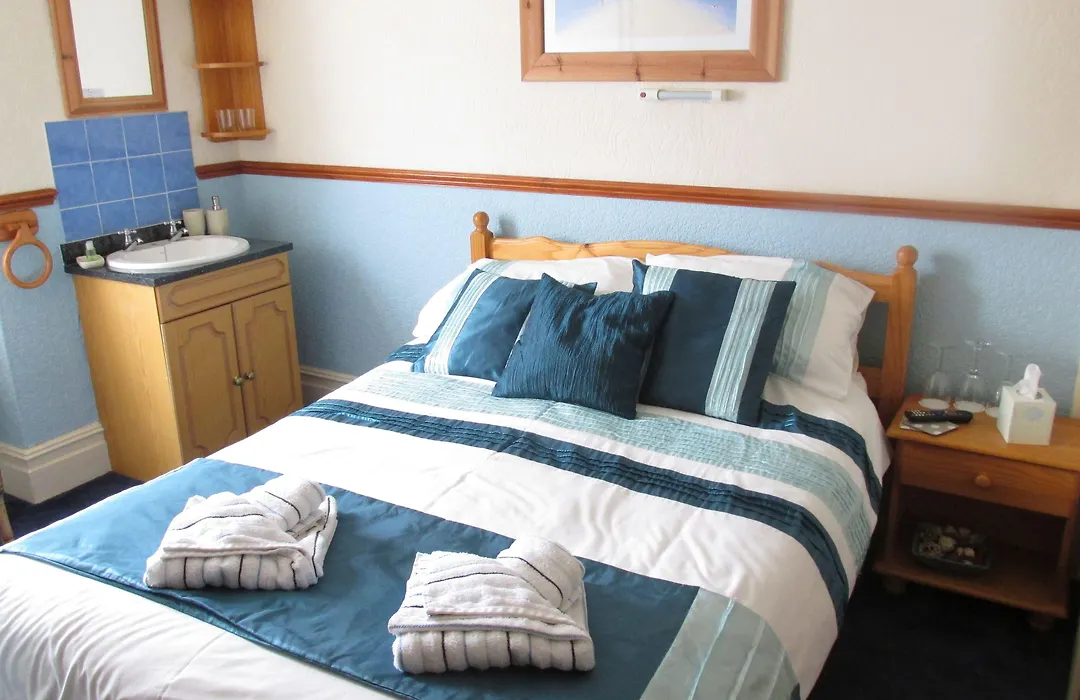 Tregella Guest House-1