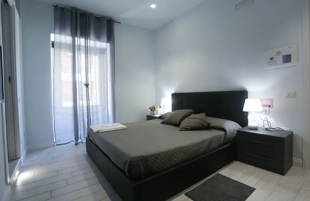Esposito Plaza- Rooms & Suite-1