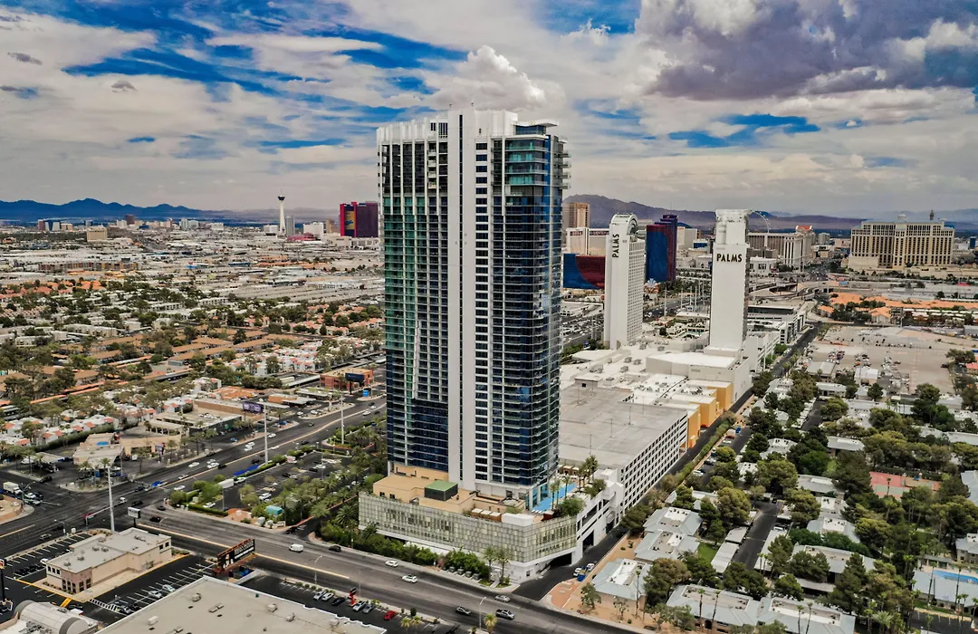 Stripviewsuites At Palms Place-1