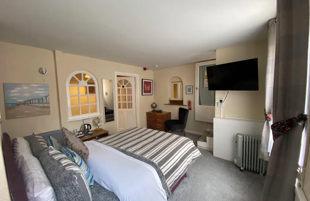 The Mountview-1