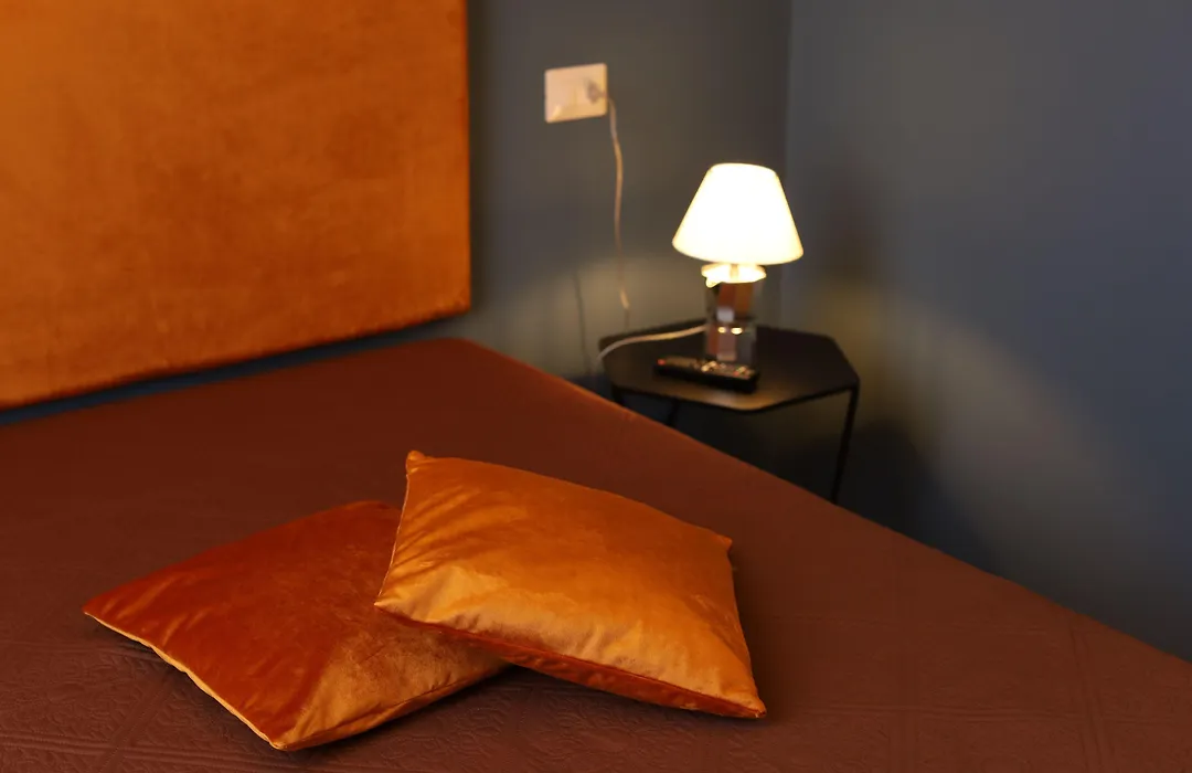 Aroma - Neapolitan Bnb-1