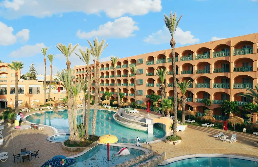 Hotel Marabout - Families And Couples Only-1