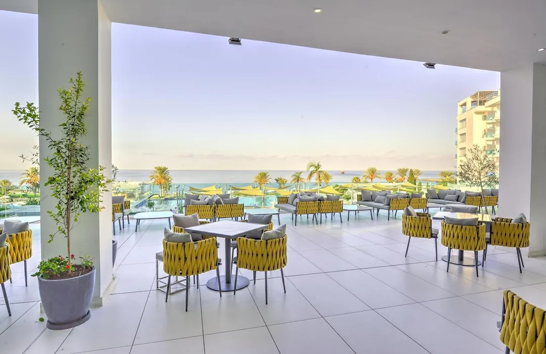King Evelthon Beach Hotel & Resort-1