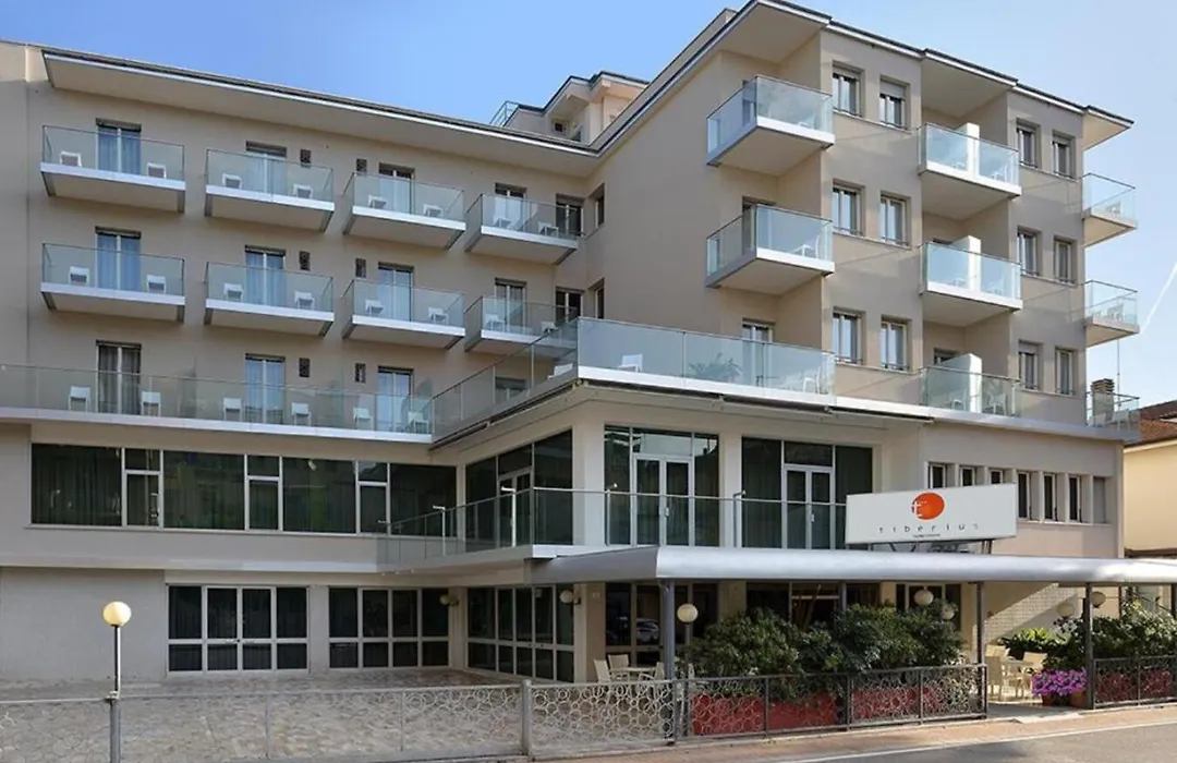 Hotel Tiberius-1