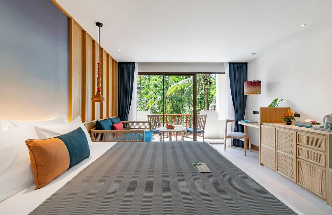 Apsara Beachfront Resort & Villa-1