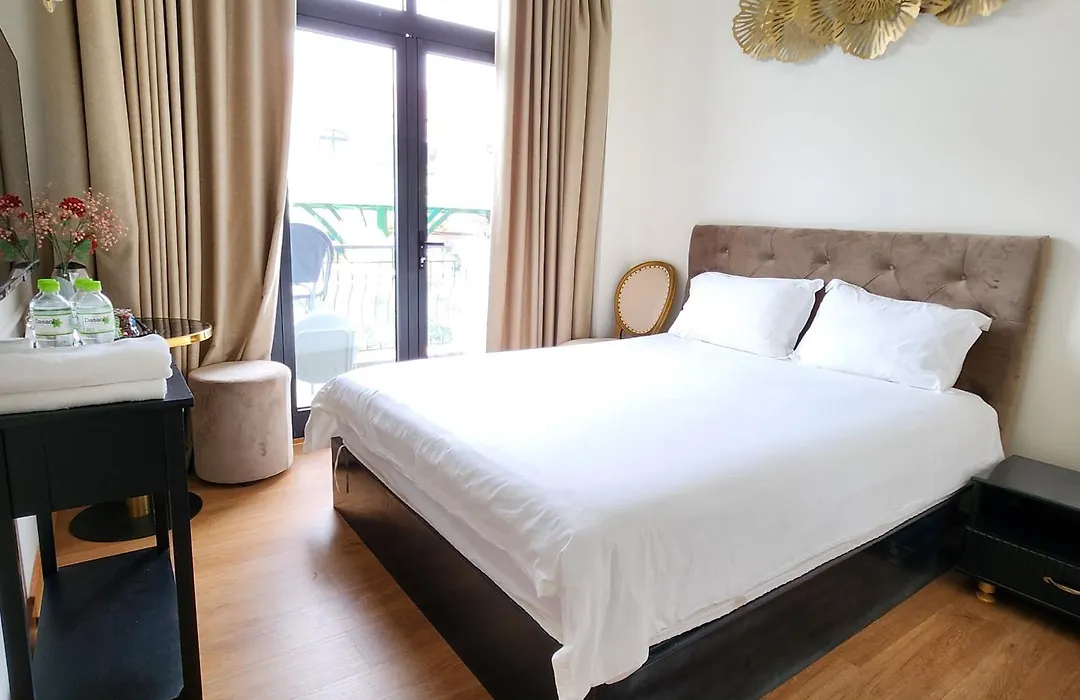 Breaking Dawn- Taeyang Hotel Phu Quoc-1