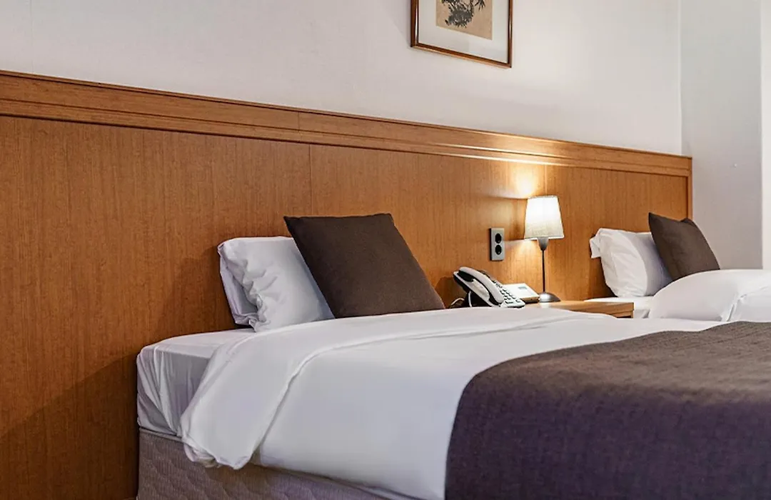 Commodore Hotel Busan-1