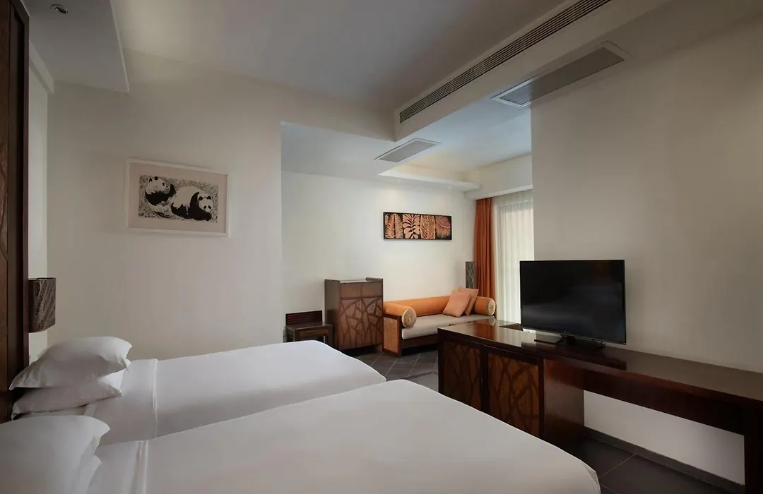 Mangrove Tree Resort World Sanya Bay-Coconut-1