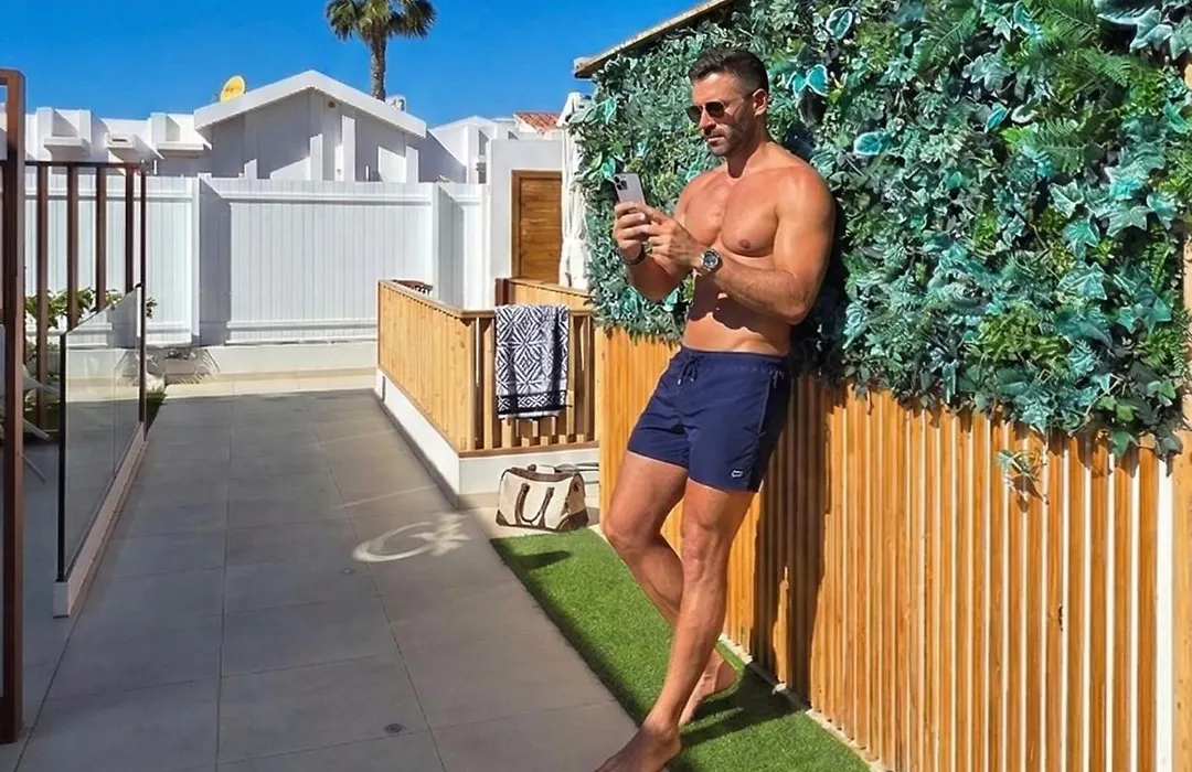 Mar Bianco - Gay Men Only-1