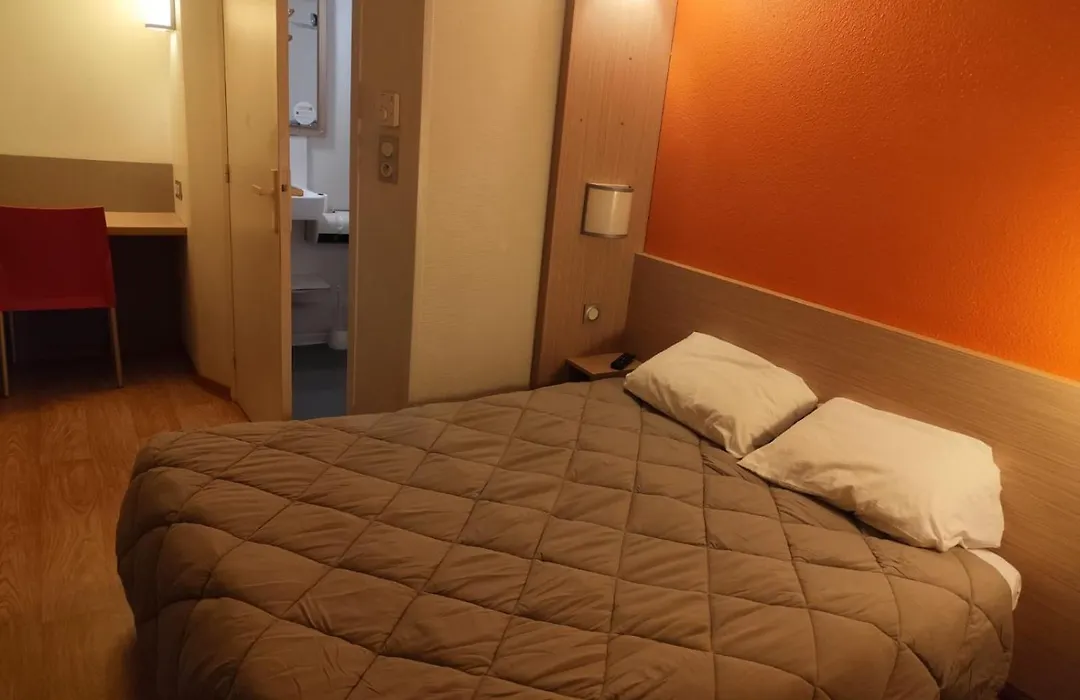 Premiere Classe Agen-1