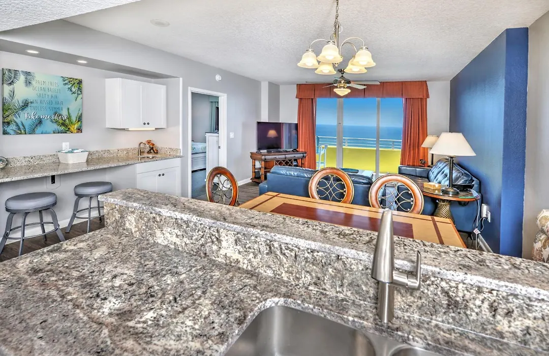Wyndhams Ocean Walk Resort-1