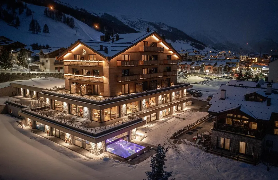 Paradise Lodge-1