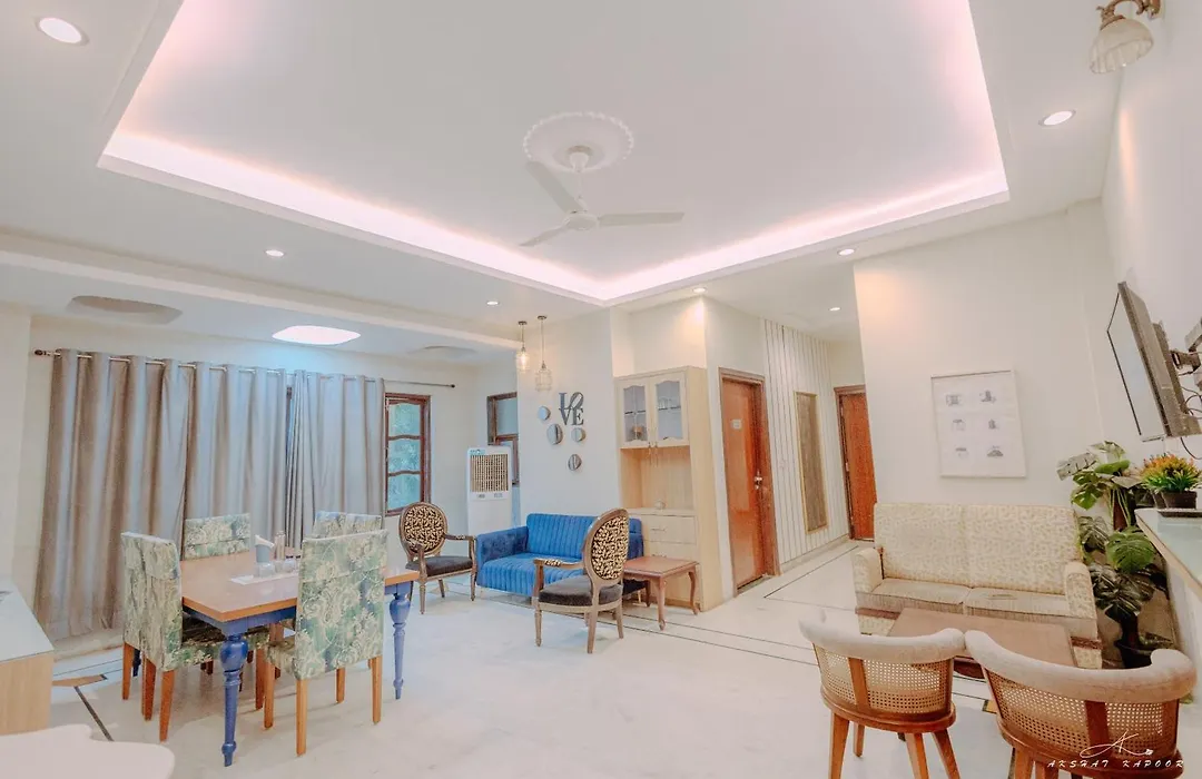 Giovanni Suites-1