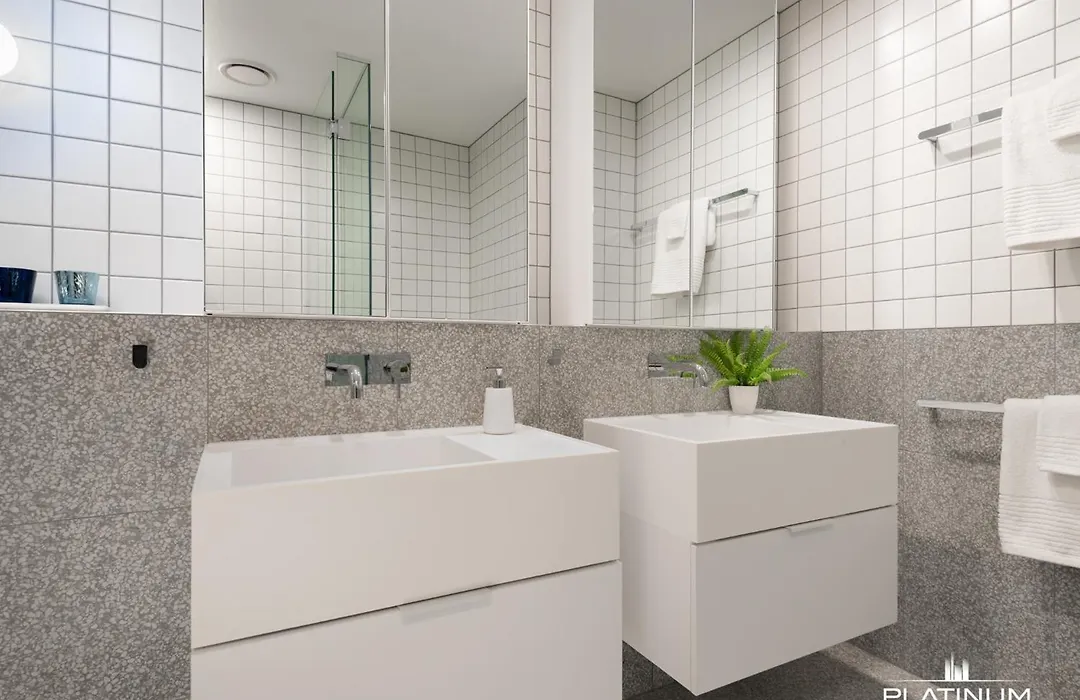 Platinum Luxury Stays On Southbank-1