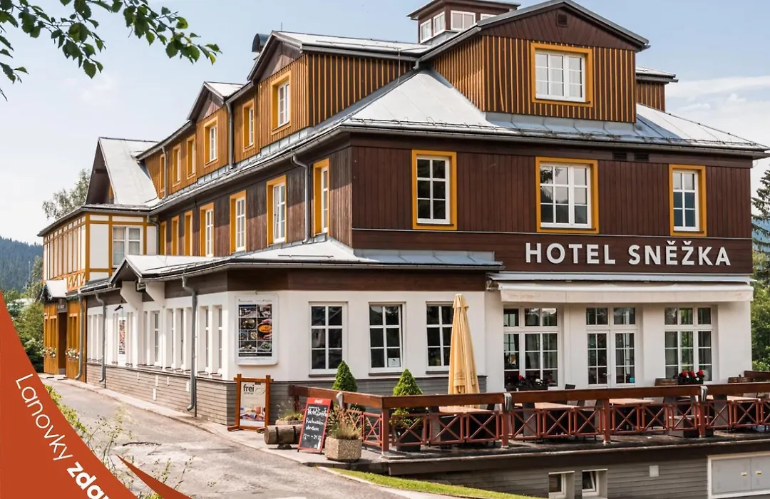 Hotel Snezka-1