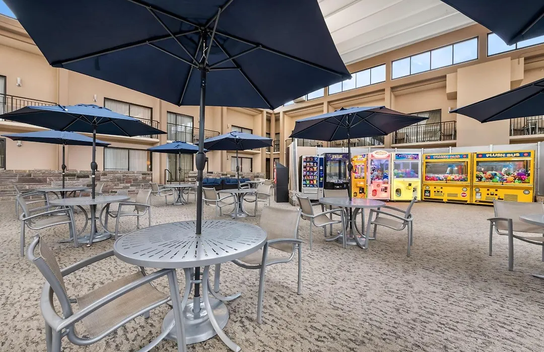 Wyndham Bloomington - Mall Of America-1