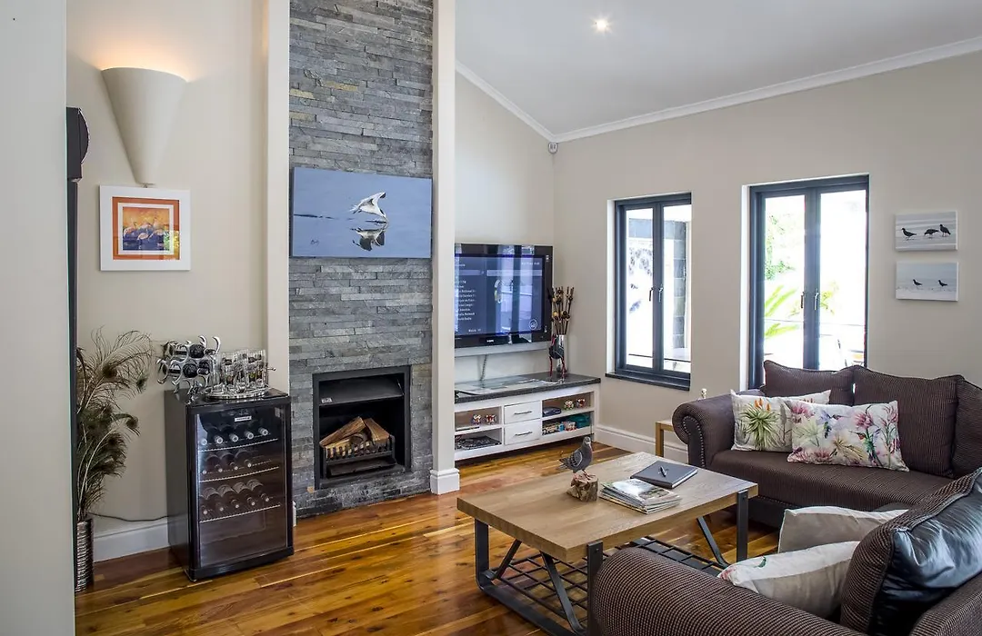 Orange Inn Knysna-1