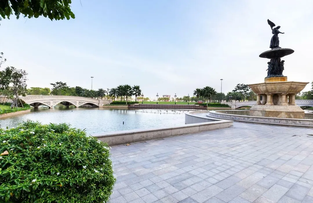 Vinhomes Premium Apartment-1
