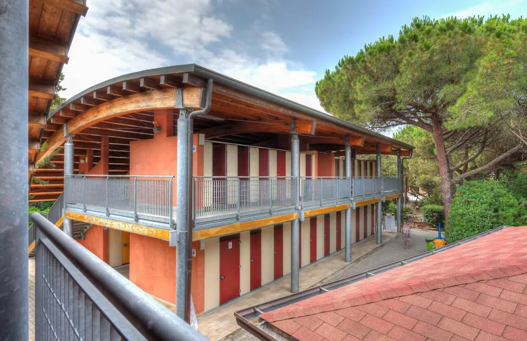 Le Esperidi Camping Ecoresort-1