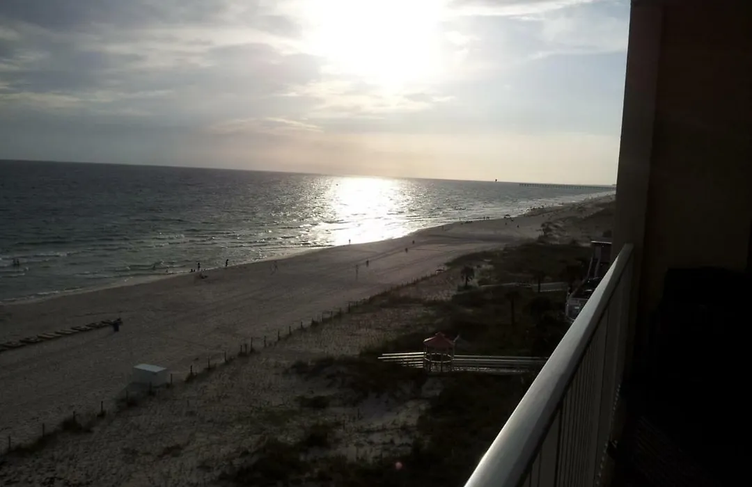 Ocean Reef 2 Bedroom/2 Bath!-1
