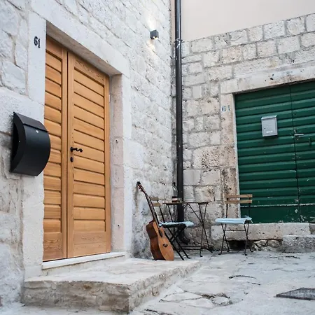 Limestone Heritage House-3