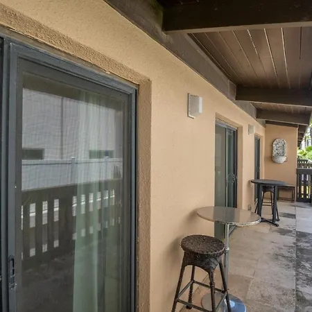 Tiki 216-3