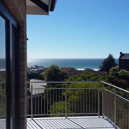The Lookout Deck - Near Secrets Beach-3