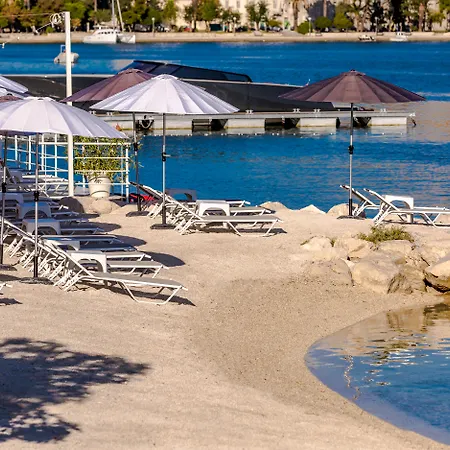 Hotel Brown Beach House & Spa-2