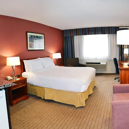 Holiday Inn Hinton By Ihg-2